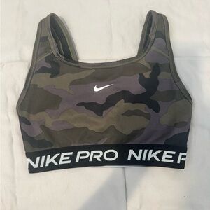 Nike Pro Camo Sports Bra - Black and Olive